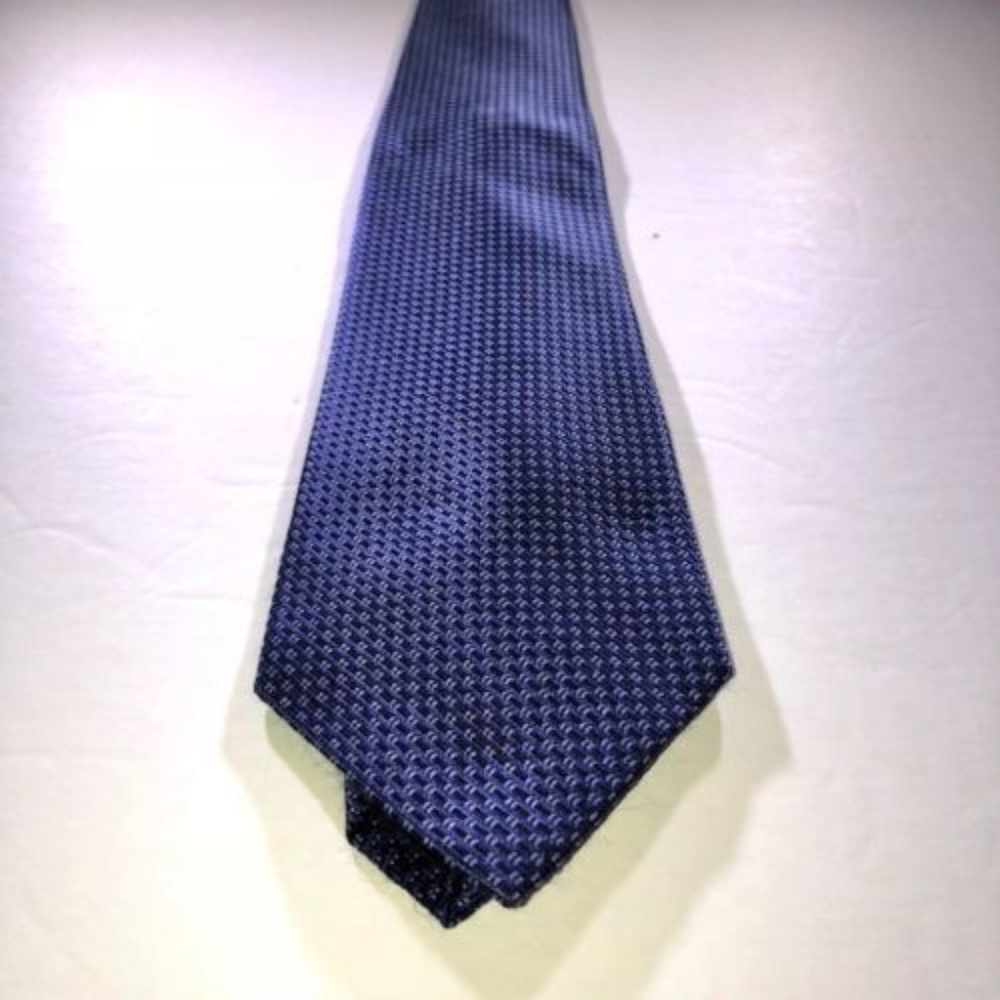 New Men's Sean John Tie 100% Silk Tie